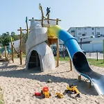501, Seepark * Sellin (Rugen)