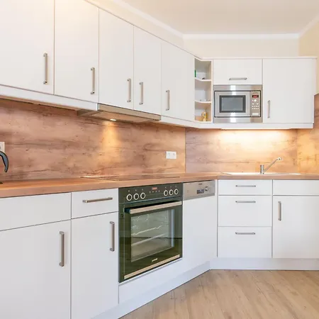 501, Seepark Apartment
